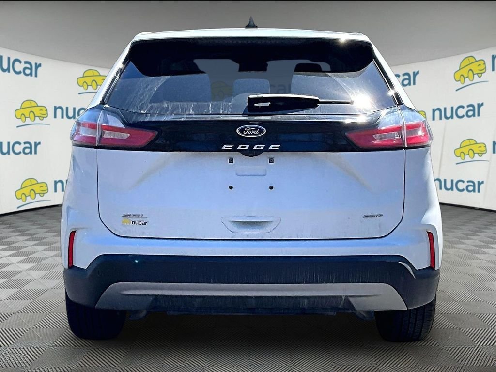 Used 2023 White Ford SEL image 5