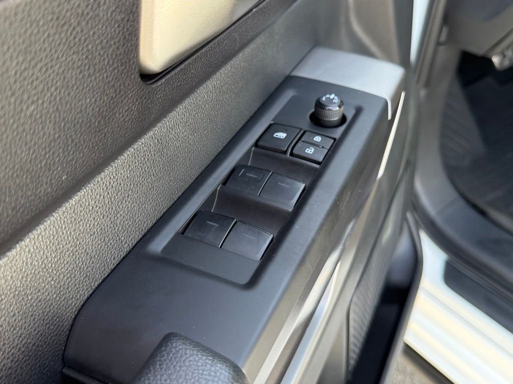 2024 Toyota Tundra SR5 - Photo 16