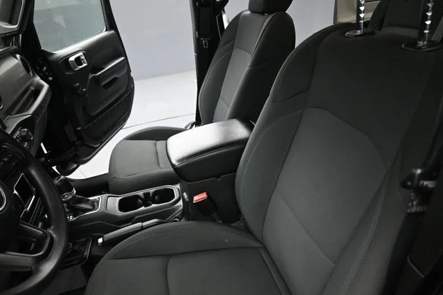 Used 2022 Black Clearcoat Jeep Unlimited Willys image 16