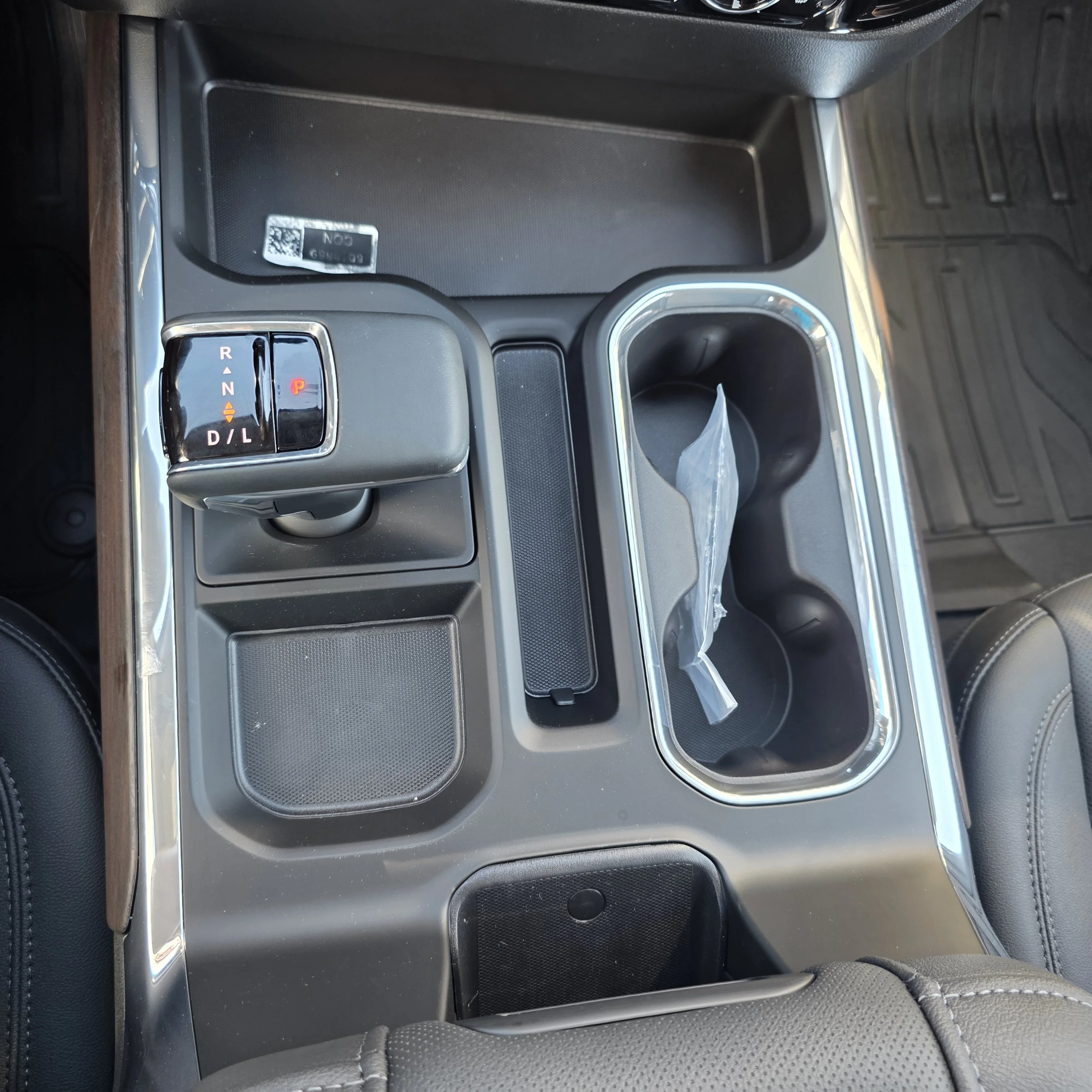 2026 GMC Sierra 1500 SLT - Photo 16