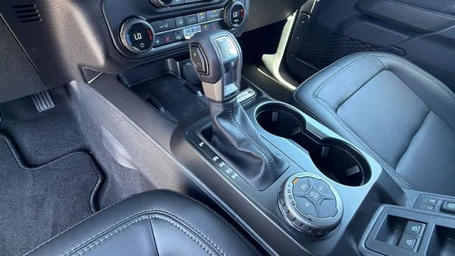 New 2026 Desert Sand Ford Outer Banks® image 25