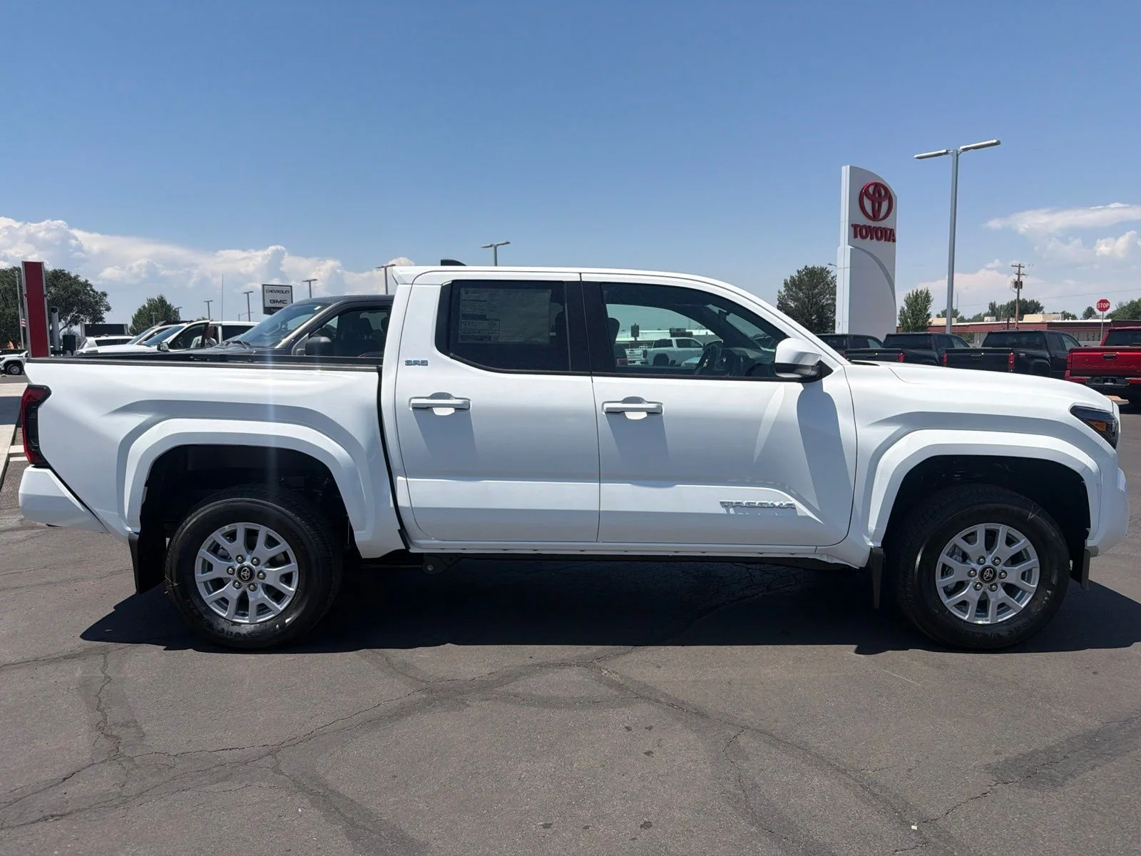 New 2026 Ice Cap Toyota SR5 image 8