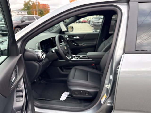 2027 Chevrolet Equinox LT - Photo 20