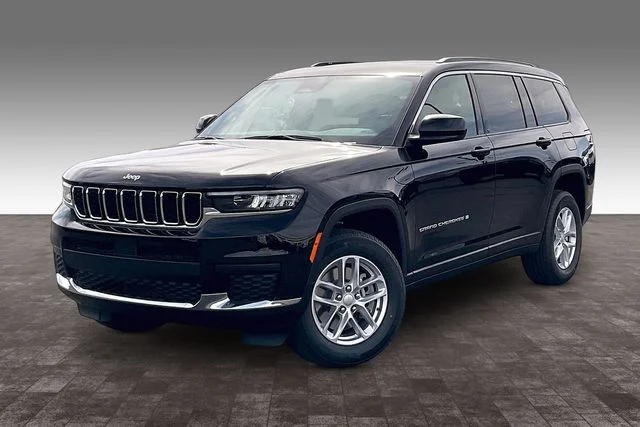 2026 Jeep Grand Cherokee L Laredo X 4x4's photo