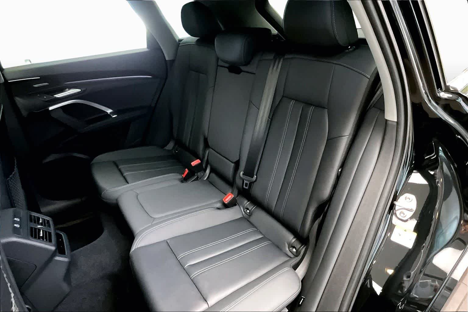 Used 2025 Mythos Black Metallic Audi Premium Plus image 21