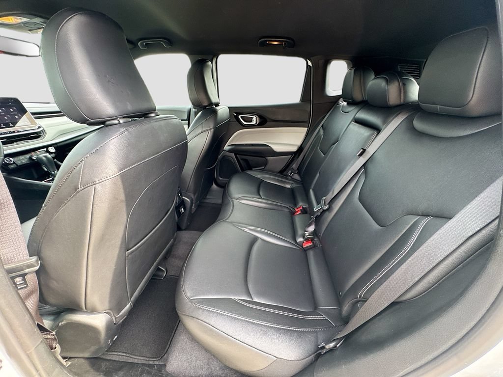 2025 Jeep Compass Limited - Photo 24