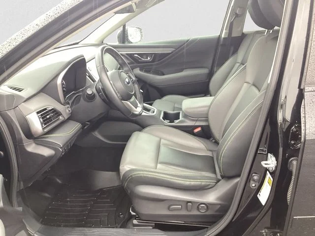 Used 2023 Crystal Black Silica Subaru Onyx Edition image 9
