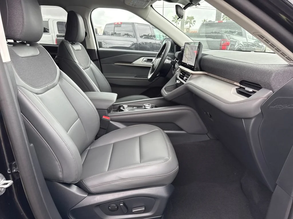 New 2026 Black Ford Active image 23