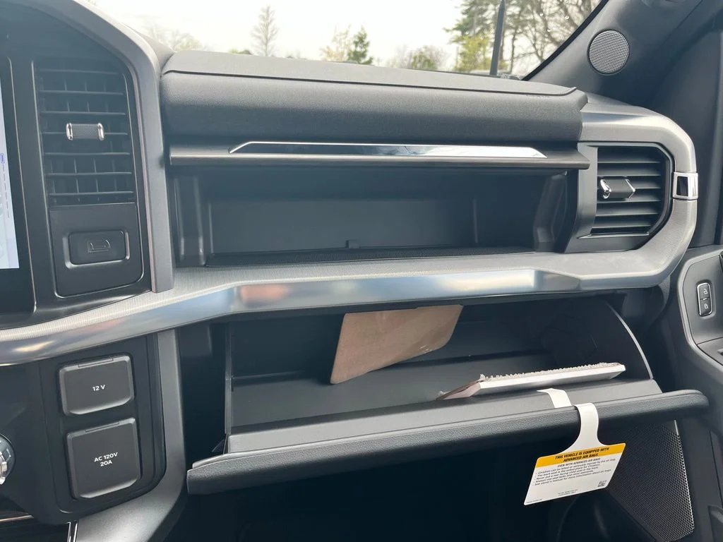 New 2026 Blue Ford Lariat image 21