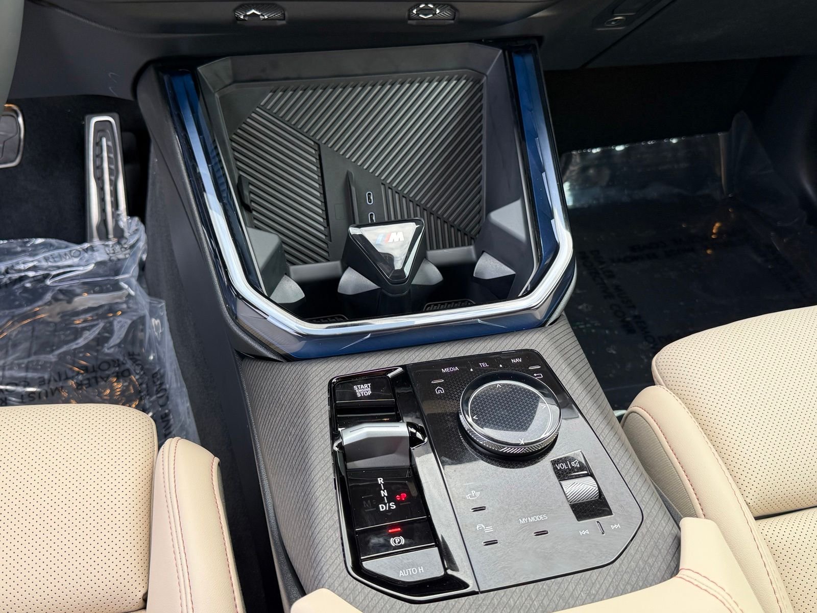 New 2026 Dune Grey Metallic BMW 30 xDrive image 27