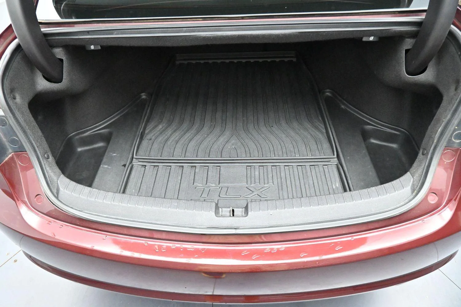 Used 2015 Basque Red Pearl II Acura Base image 9