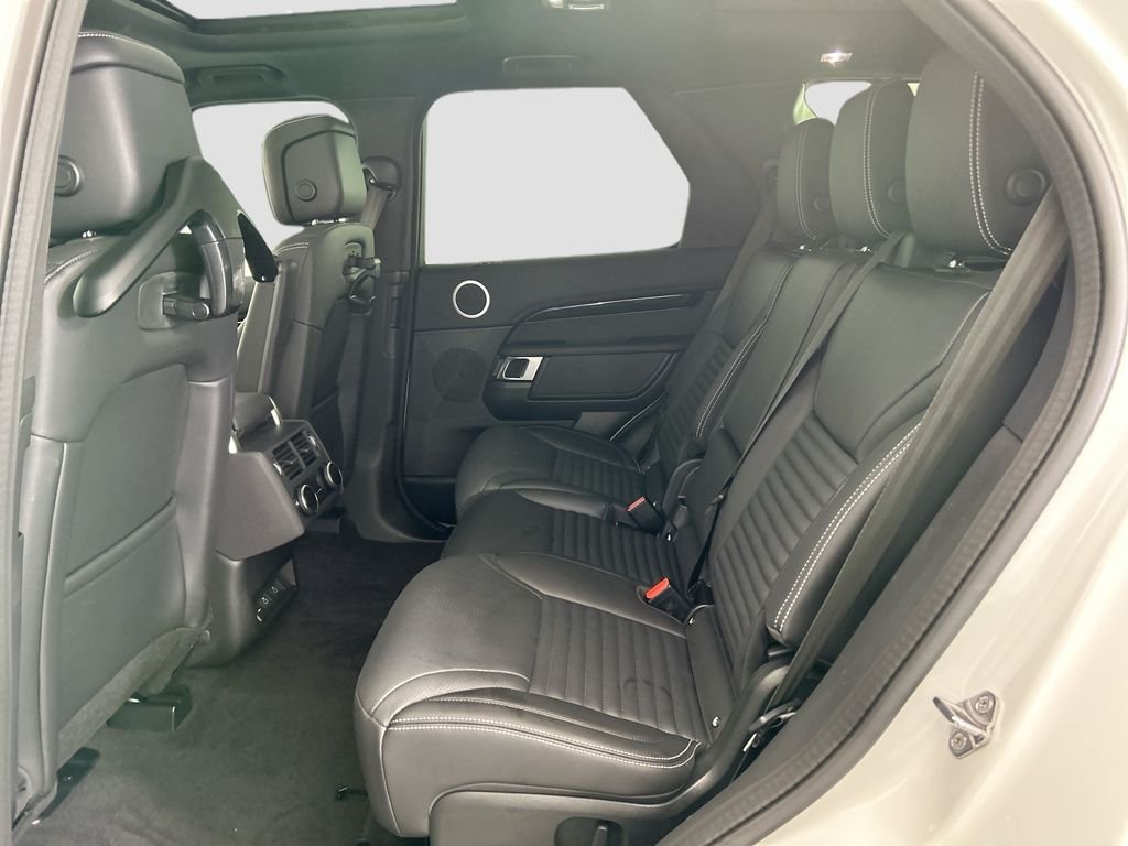 2025 Land Rover Discovery S - Photo 20