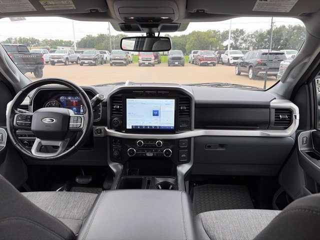Used 2022 White Ford XL image 45
