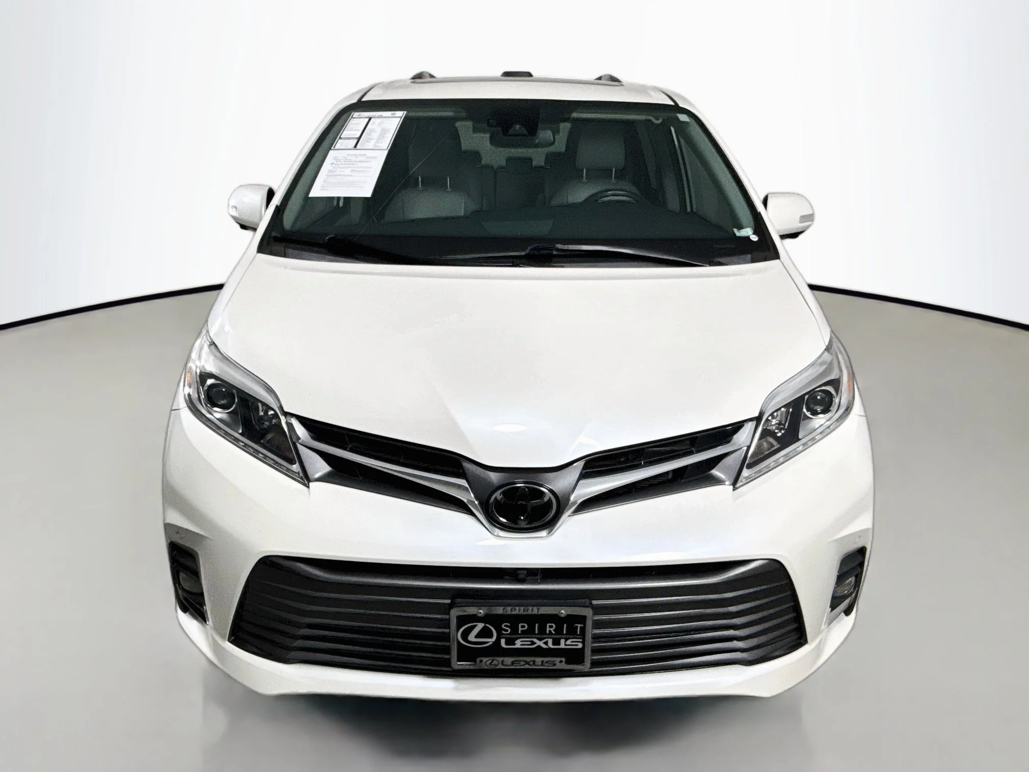 Used 2020 Blizzard Pearl Toyota Limited Premium image 2