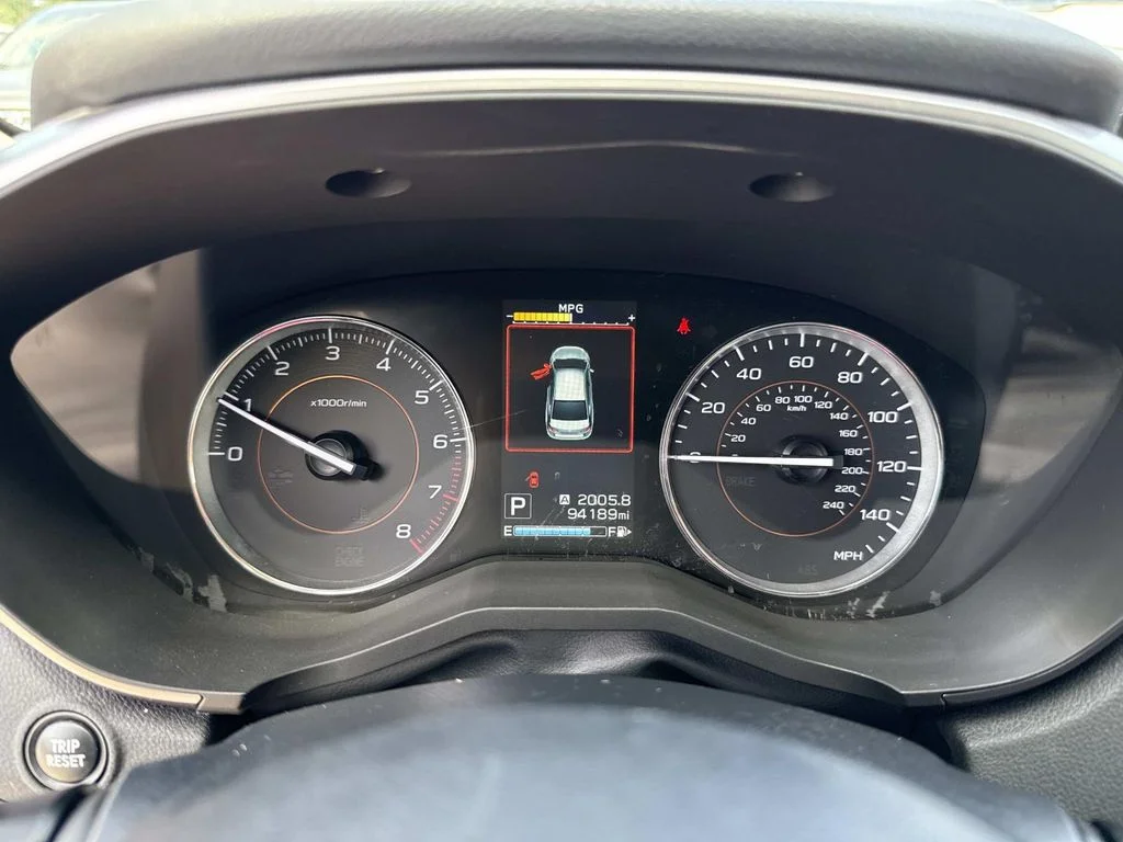 Used 2019 Gray Subaru 2.0i Limited image 40
