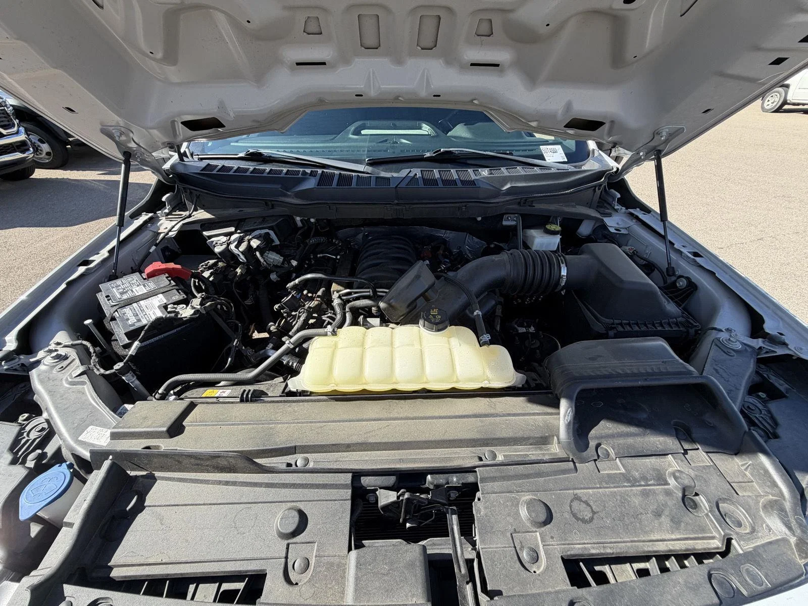 Used 2023 Avalanche Gray Ford XL image 22