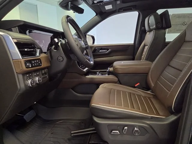 New 2026 Onyx Black GMC Denali Ultimate image 13