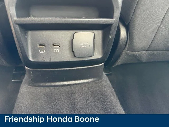 Used 2019 Silver Ford XLT image 32