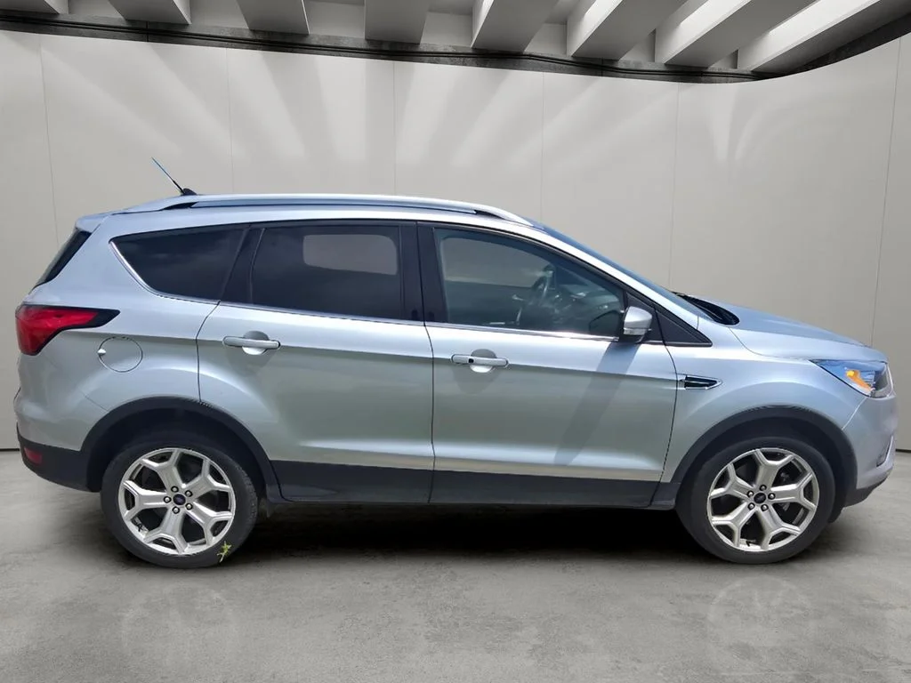 Used 2019 Ingot Silver Metallic Ford Titanium image 6