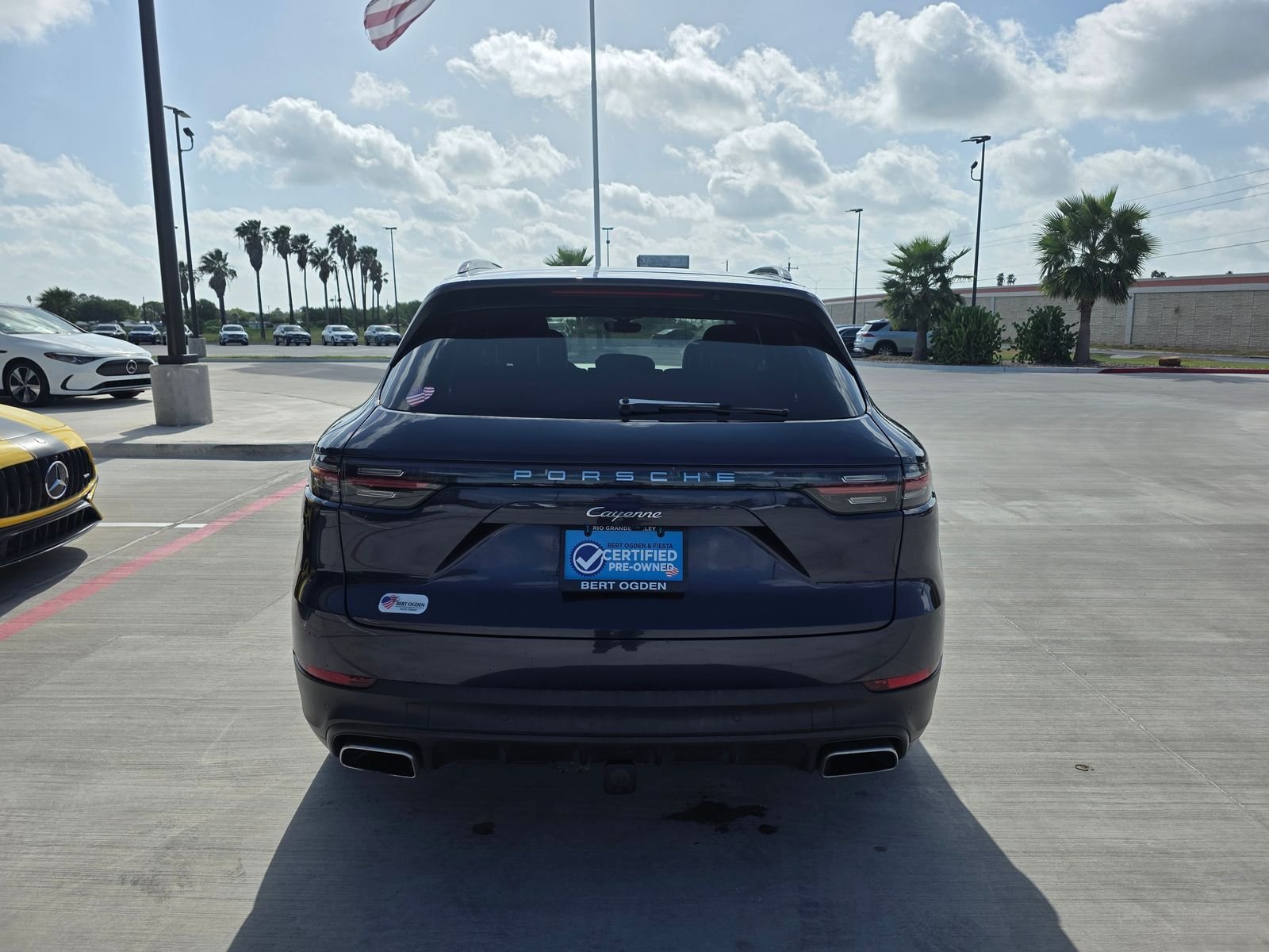 Used 2019  Porsche Base image 6