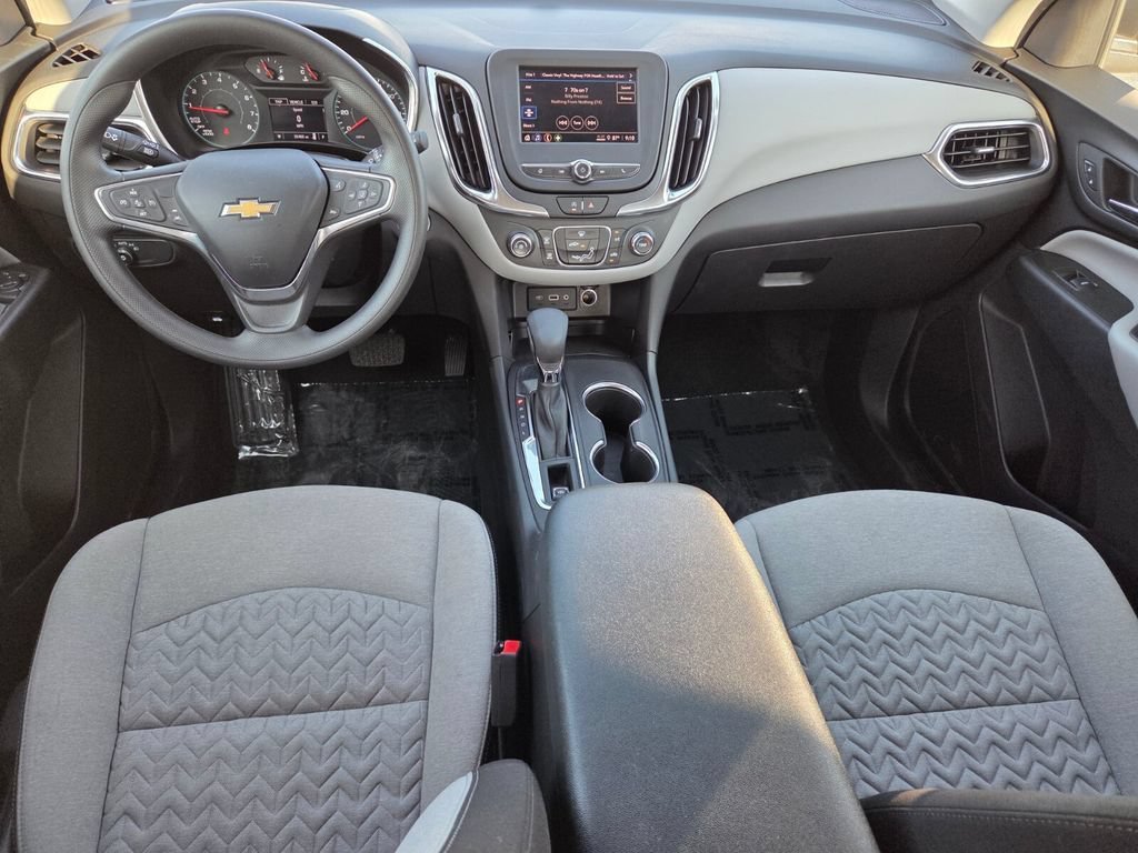 2024 Chevrolet Equinox LS - Photo 10