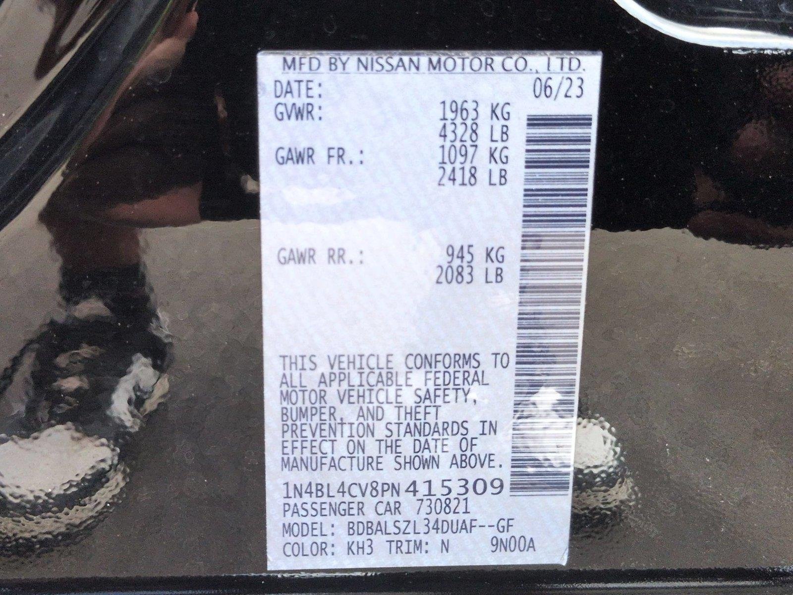 Used 2023 Super Black Nissan 2.5 SR image 42