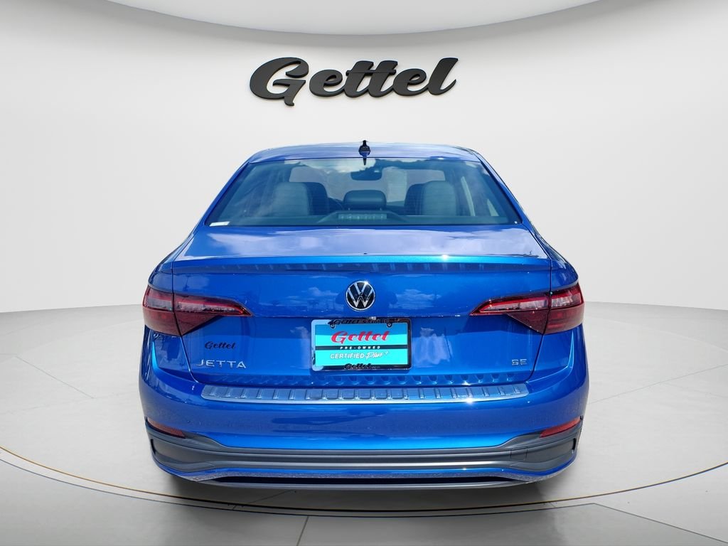 2022 Volkswagen Jetta SE - Photo 6