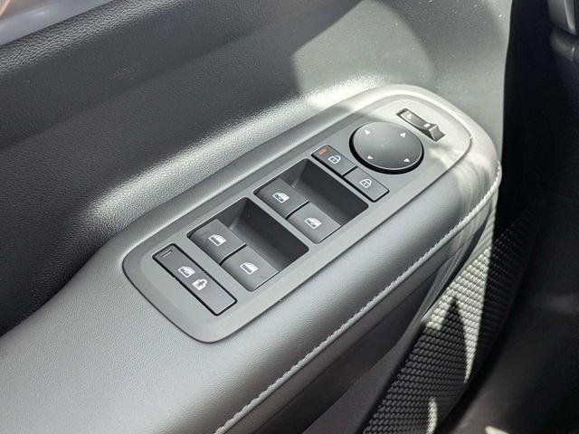 New 2027 Black Hyundai SEL AWD image 25