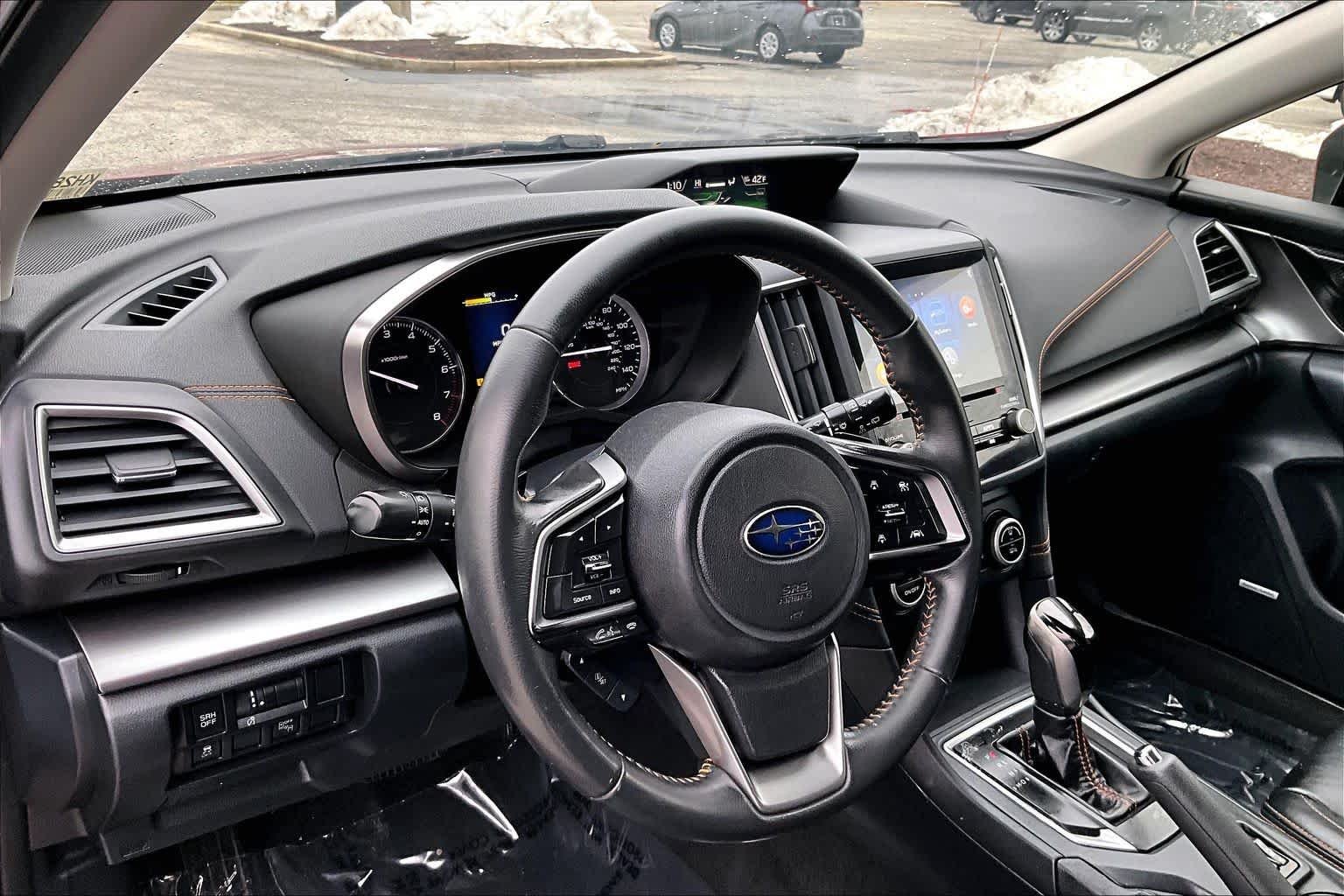 Used 2019 Venetian Red Pearl Subaru Limited image 17