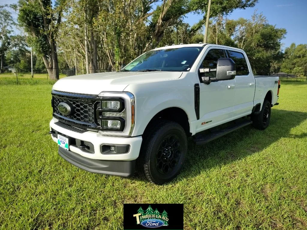 2026 Ford F-350 Super Duty Lariat