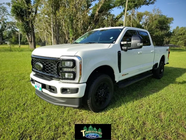 2026 Ford Super Duty F-350® Lariat®
