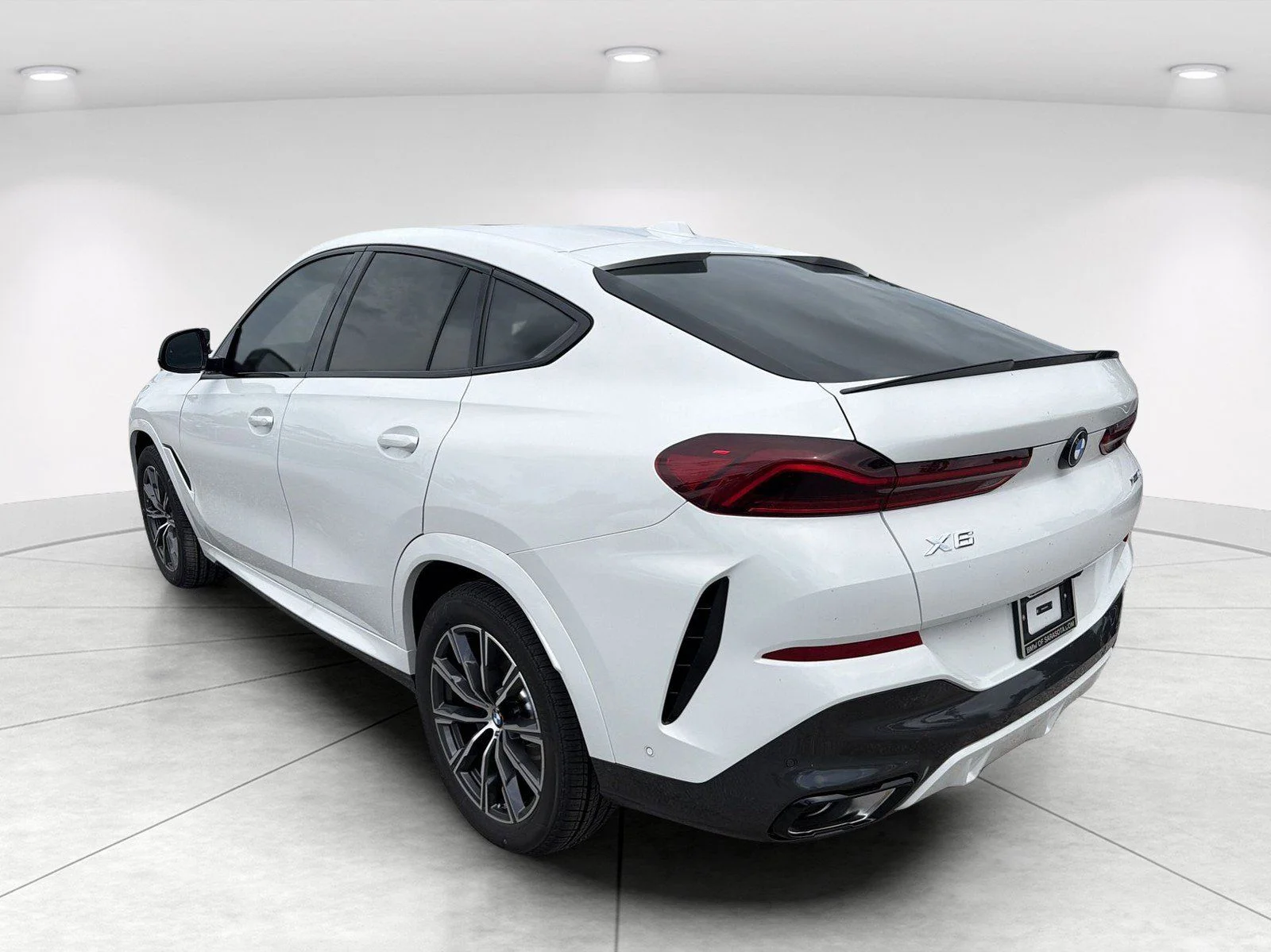 New 2027 Alpine White BMW xDrive40i image 6