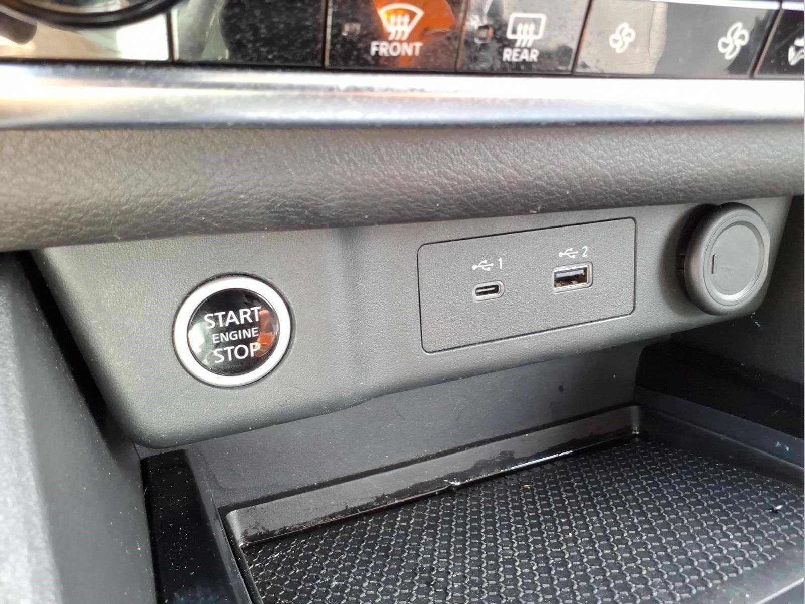 Used 2023 Super Black Nissan SV image 30