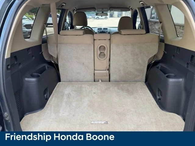 Used 2010 Green Toyota Base image 24