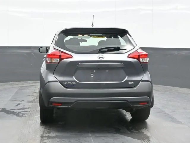 Used 2019 Nissan Kicks SR with VIN 3N1CP5CU2KL493726 for sale in South Charleston, WV