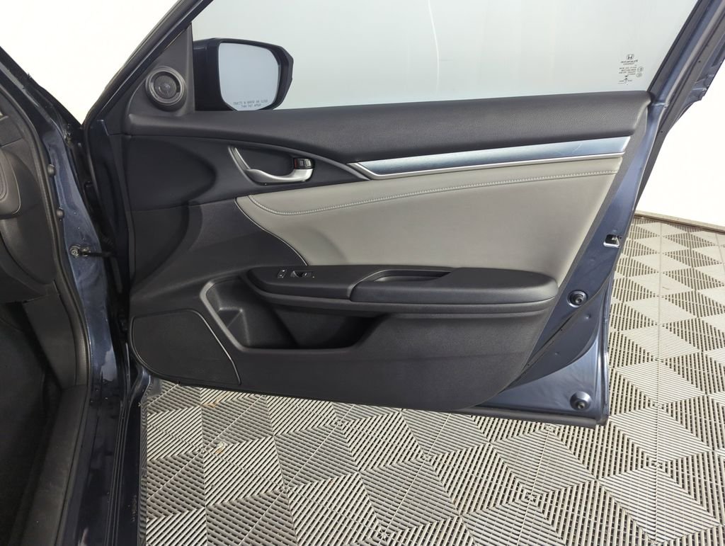 Used 2017  Honda EX-L image 34