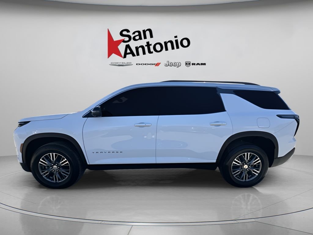 Used 2024 White Chevrolet LT image 9