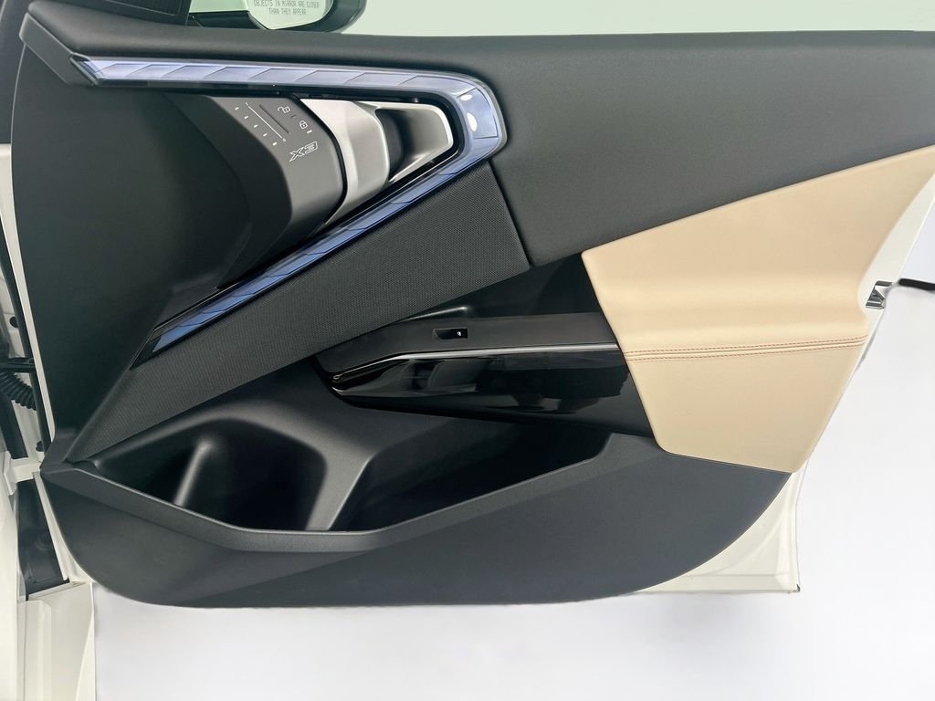 New 2026 Alpine White BMW 30 xDrive image 24