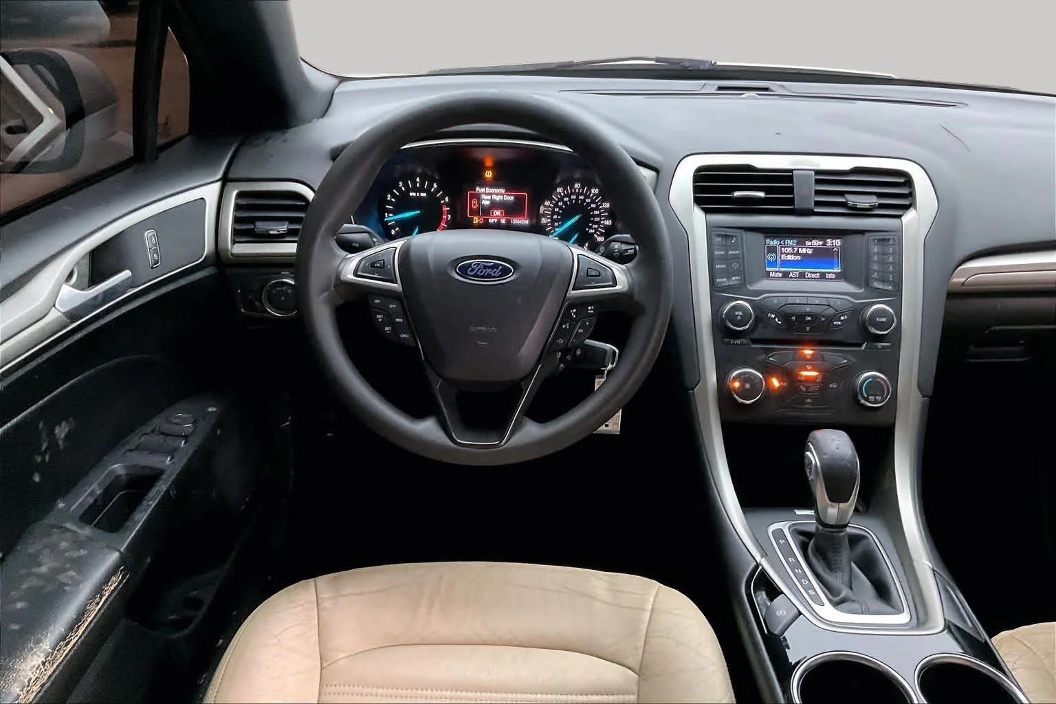 Used 2014 Oxford White Ford SE image 6