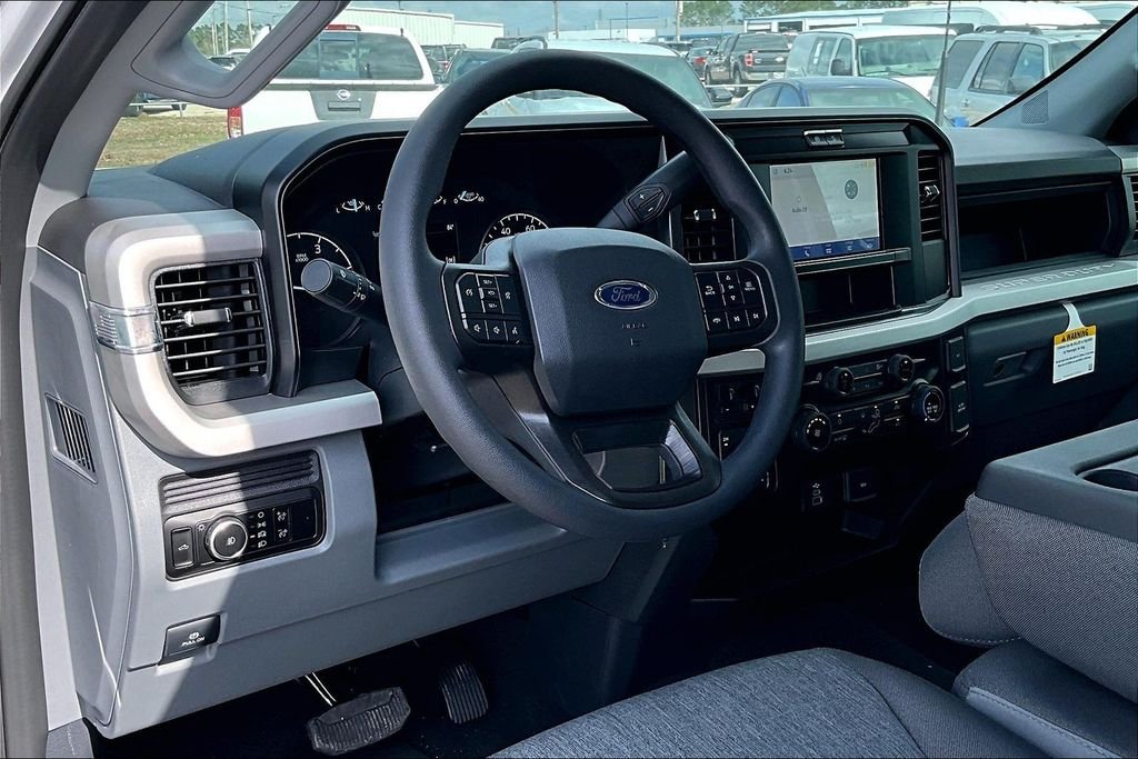 New 2026 Ford Super Duty F-250 XL 4D Crew Cab