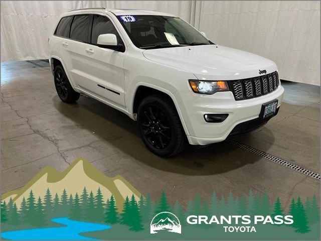 2019 Jeep Grand Cherokee Altitude
