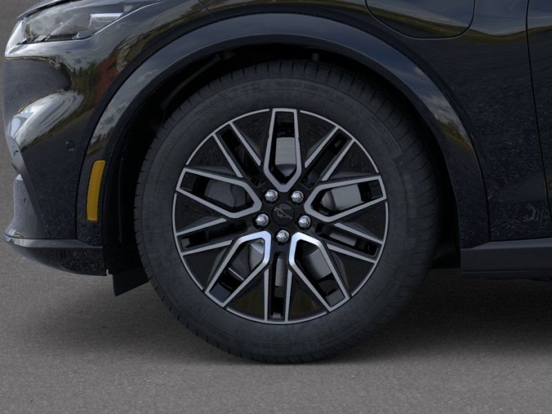 New 2025 Shadow Black Ford Premium image 19