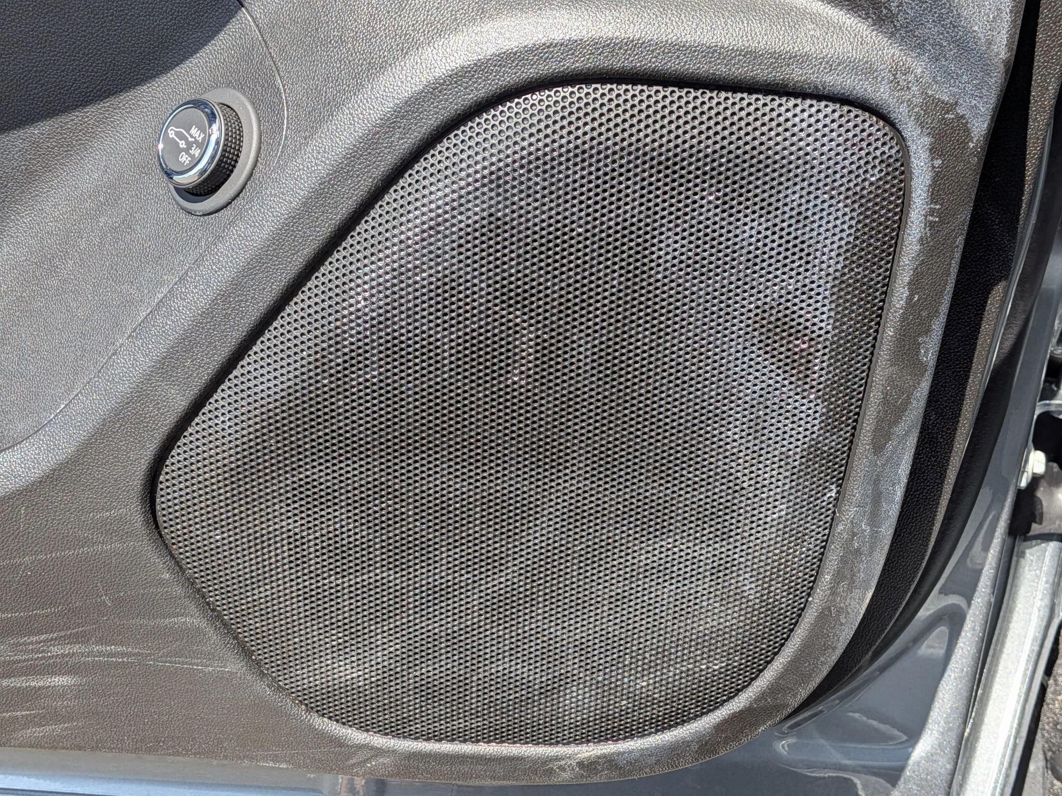 Used 2023 Sterling Metallic GMC SLE image 23