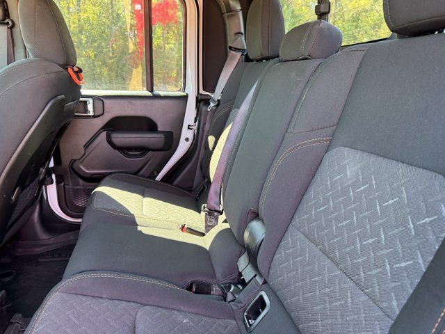 Used 2025 Bright White Clearcoat Jeep Mojave image 6