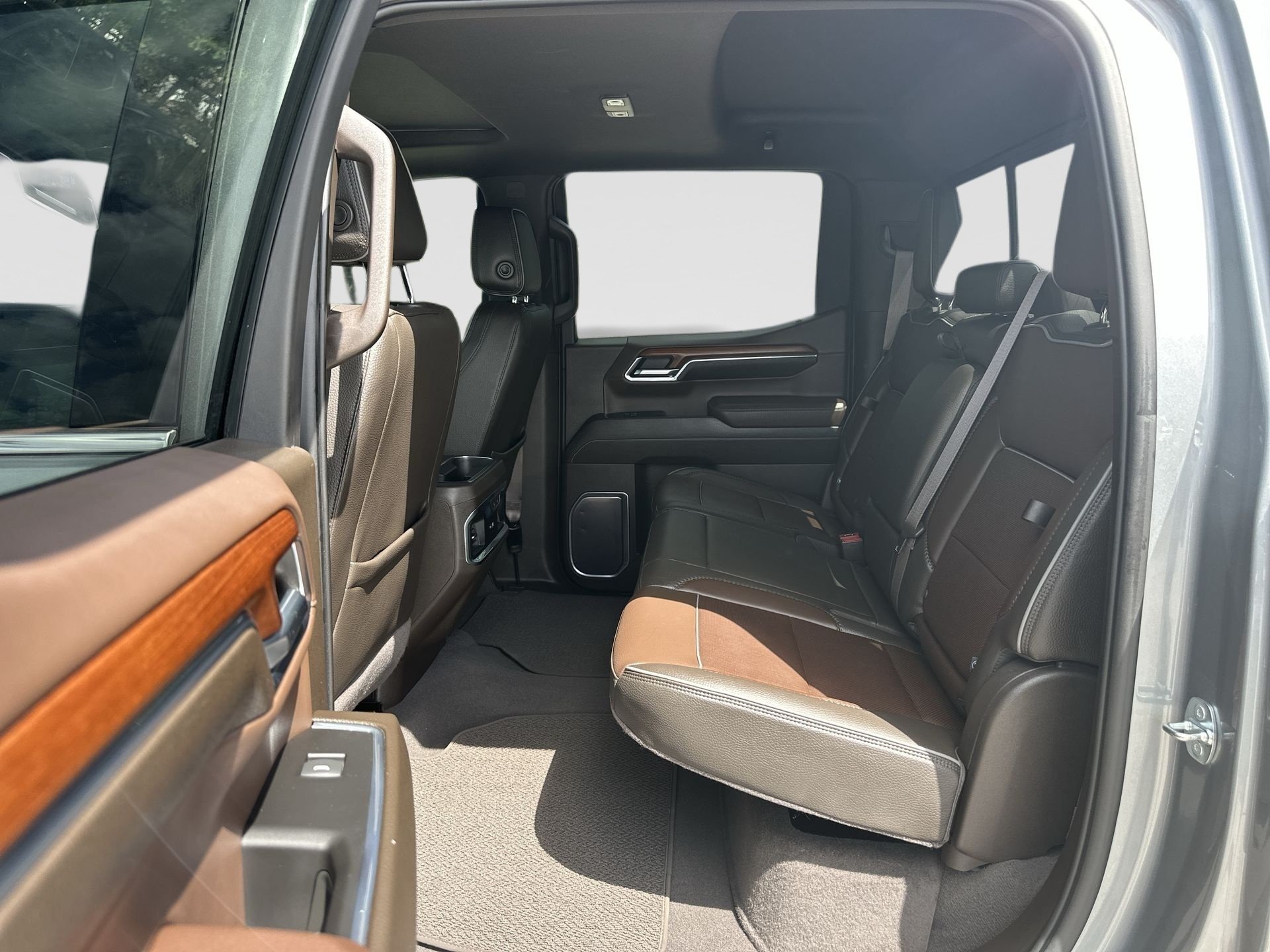 Certified Used 2023 STERLING METALLIC GMC Denali image 25