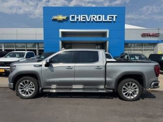 2024 GMC Sierra 4WD Crew Cab Short Box SLT's photo