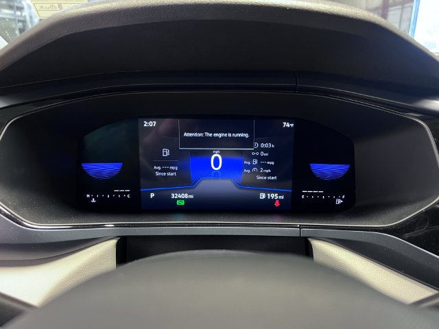 2022 Taos 1.5T SE Black · photo 23