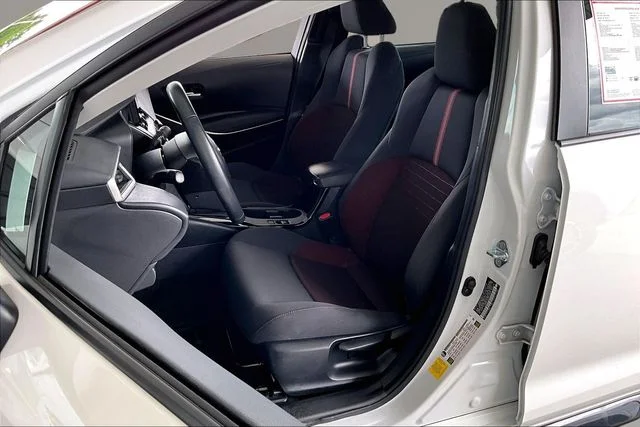 Used 2023 White Toyota SE image 18