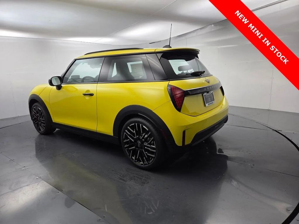 2026 MINI Hardtop 2 Door S - Photo 14