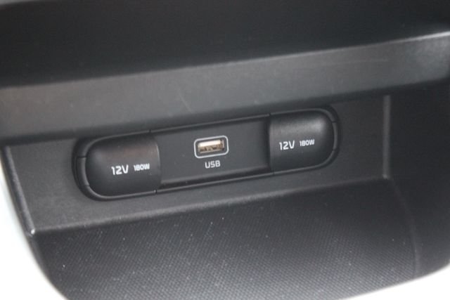 Used 2025 White Kia LX image 8